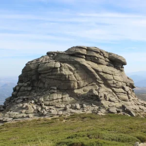 Los Hornillos y Endrinal <br>La primavera de los secretos de Gredos